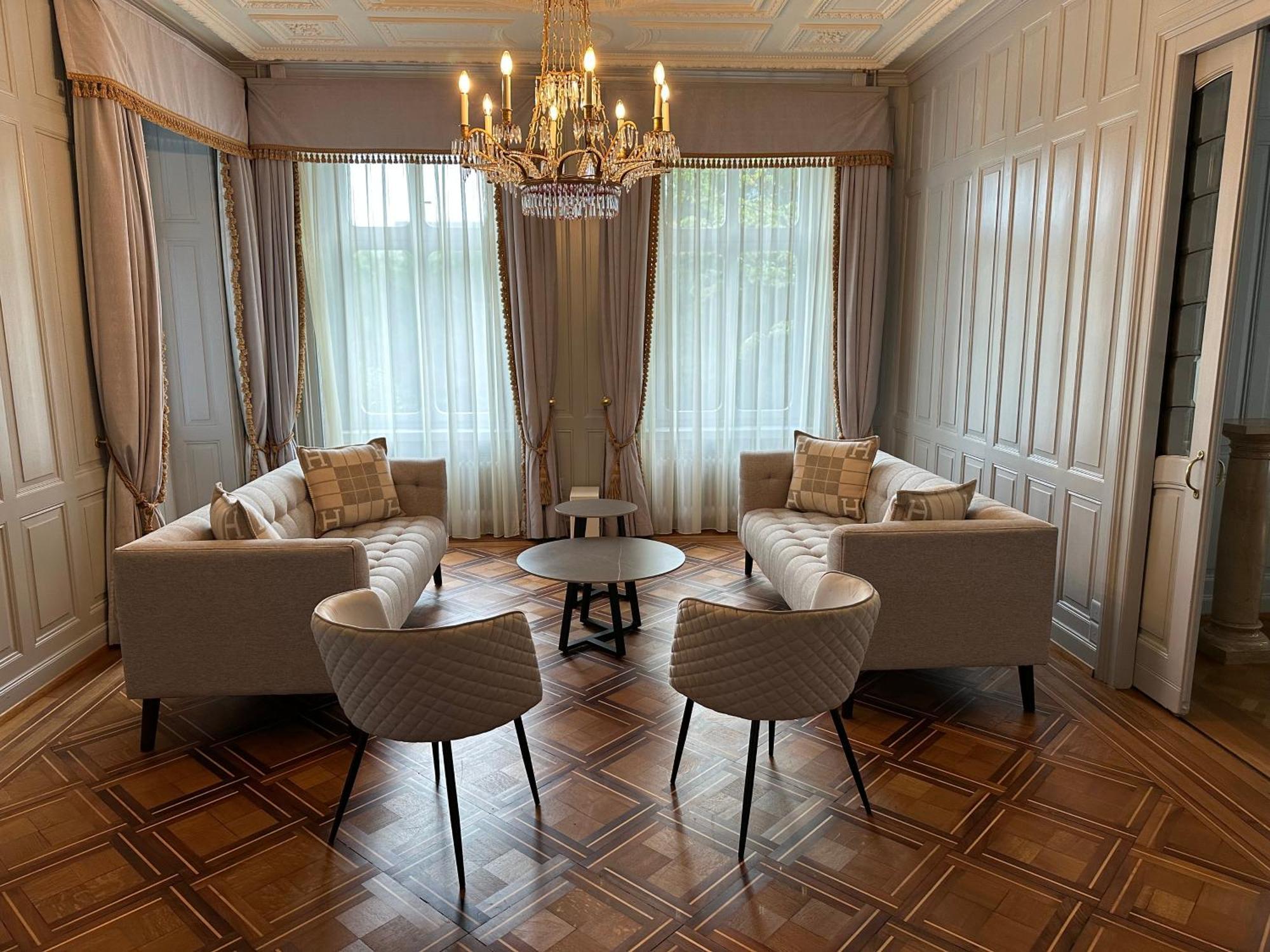 Entire Zurich Villa, Your Private Luxury Escape With In House Staff Exterior photo