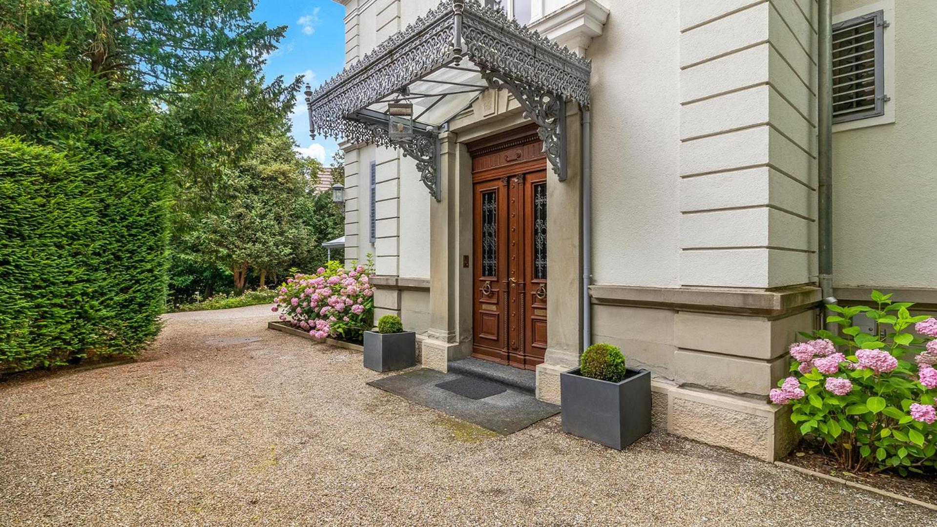 Entire Zurich Villa, Your Private Luxury Escape With In House Staff Exterior photo